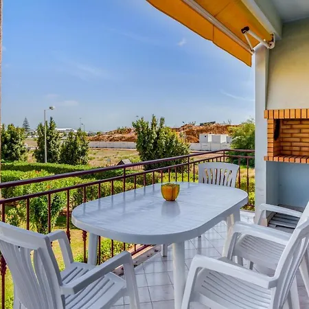Apartamento Serene W/ Balcony And Pool By Lovelystay Quarteira