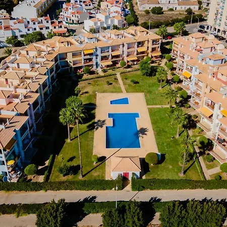 Apartamento Serene W/ Balcony And Pool By Lovelystay Quarteira